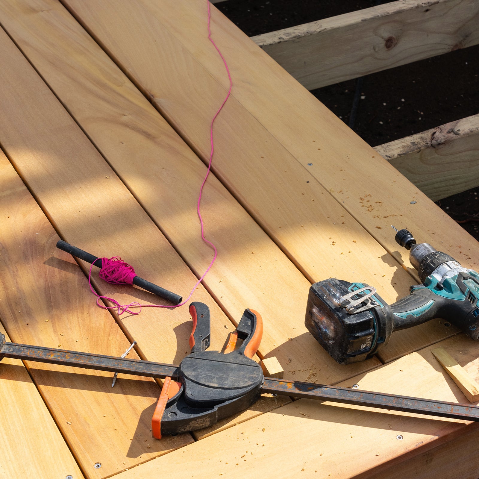 GRUNT 100m Fluorescent Builders Line – high-visibility fluorescent nylon string for bricklaying, construction layout, and site marking. UV-stable and easy to spot on-site. Available at Bunnings AU.