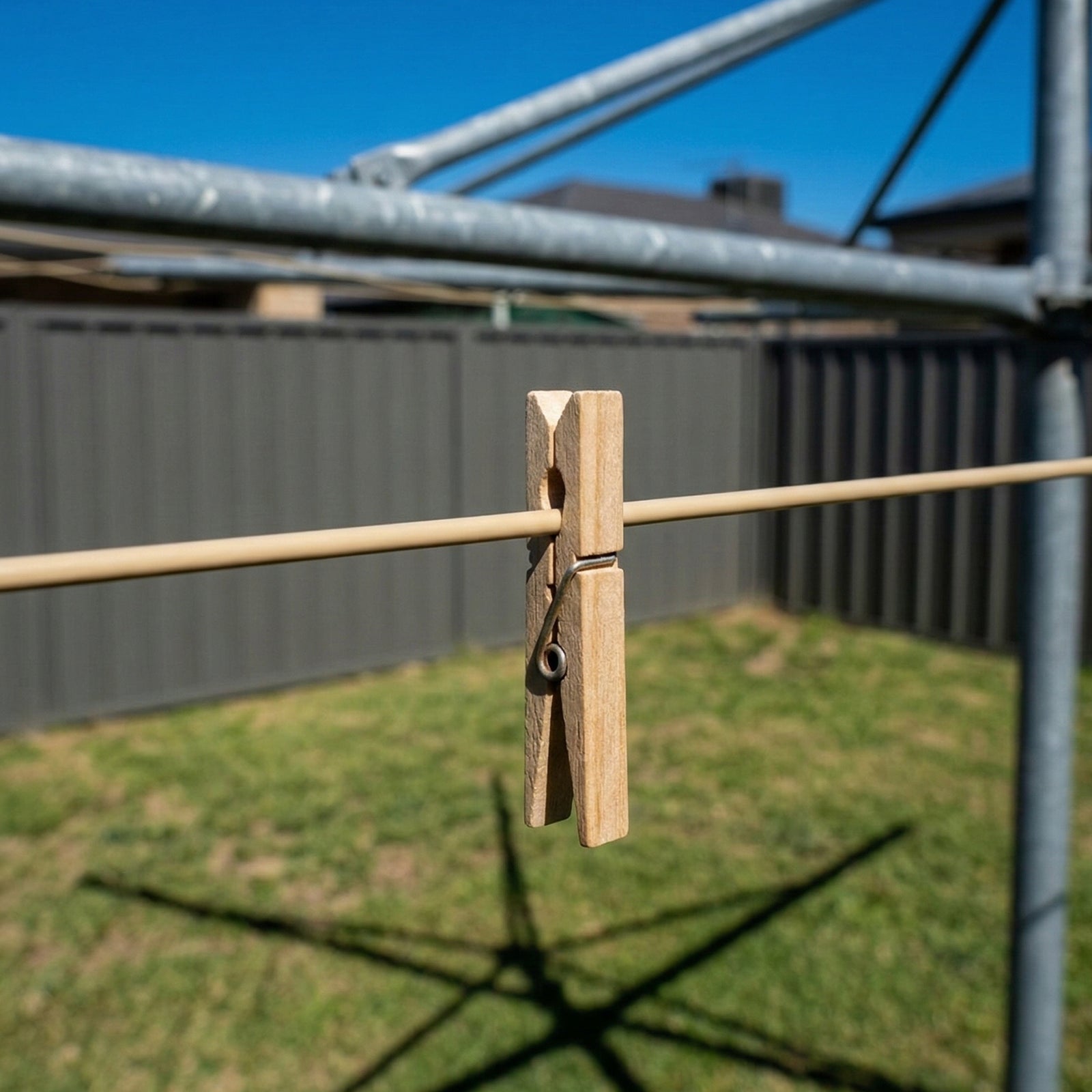 GRUNT 4mm x 30m Beige Wire Core Clothesline Wire – classic beige PVC-coated steel wire clothesline for backyard laundry. Strong, rust-resistant, and easy to install. Available at Bunnings AU and NZ.