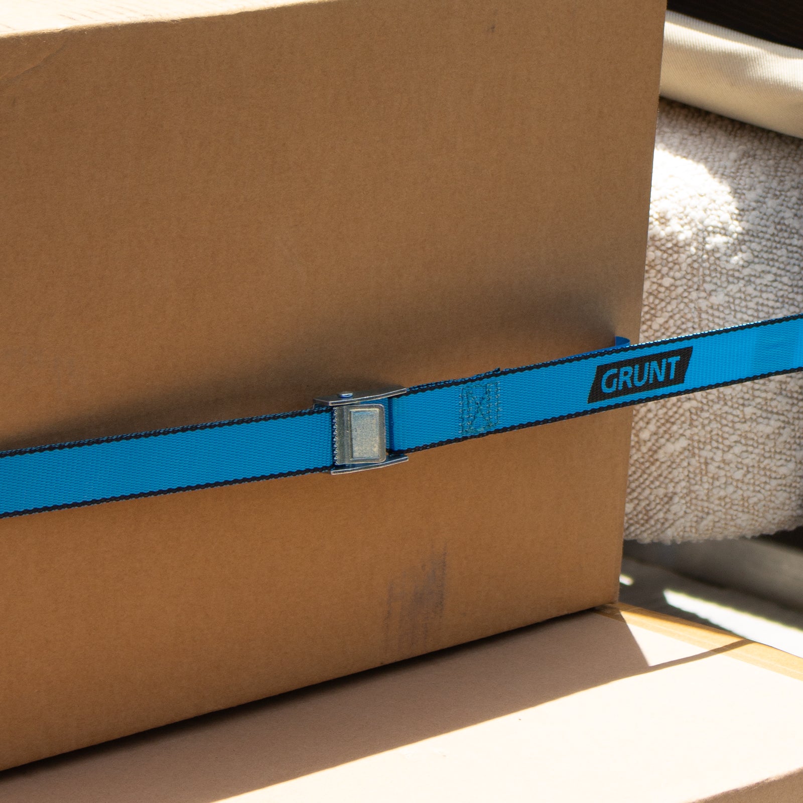 GRUNT 25mm Zinc Metal Cam Buckle 2-Pack – corrosion-resistant zinc alloy cam buckles for 25mm webbing and DIY strap projects. Secure grip with quick-adjust functionality. Available at Bunnings AU and NZ.