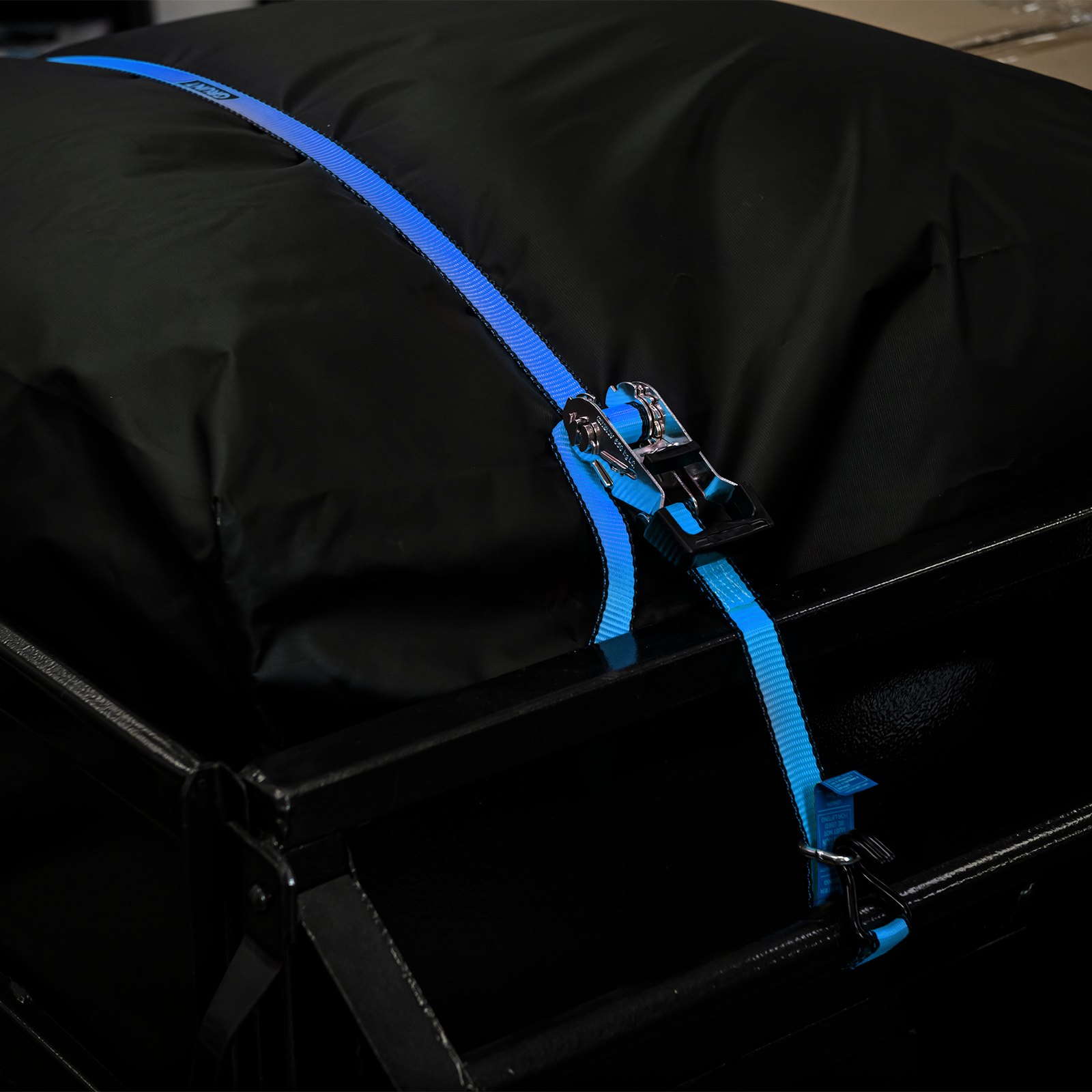 GRUNT 25mm x 6m Blue Ratchet Tie Down Strap 2-Pack – long-reach ratchet straps for securing furniture, equipment, and medium cargo. Reliable locking ratchet for trailer and ute transport. Available at Bunnings AU and NZ.