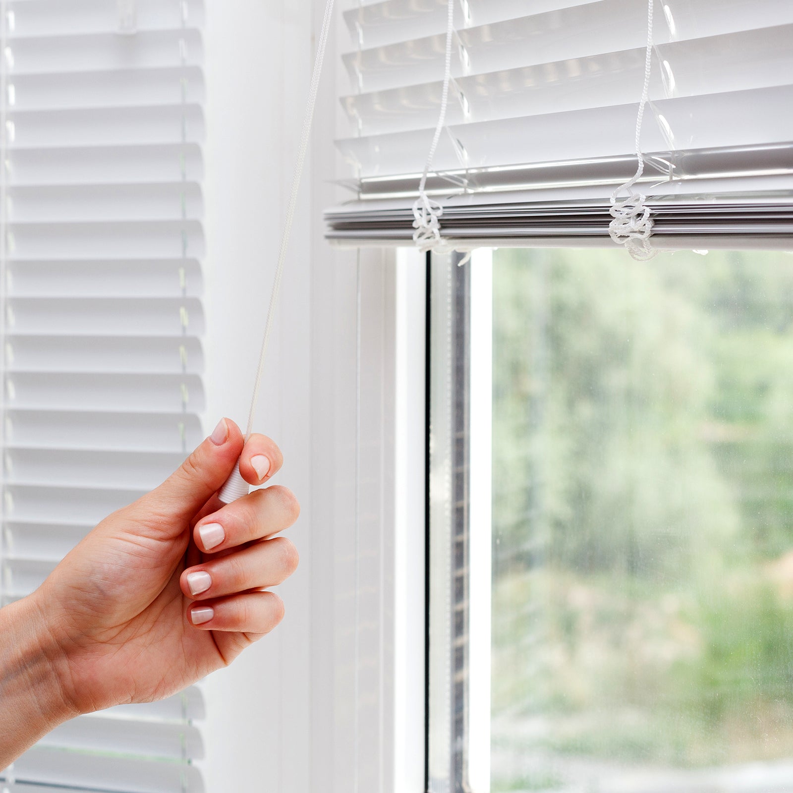 GRUNT 3mm x 20m White Venetian Blind Cord – durable replacement cord for venetian and horizontal blinds. Easy-to-handle and smooth finish for smooth blind operation. Available at Bunnings AU and NZ.